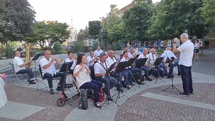 Бургаският духов оркестър (Burgas Big Band) - юли 2024. Shape of You (cover)
