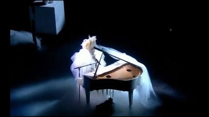 Лудо както винаги! Lady Gaga - Telephone & Dance in the Dark [ Brit Awards 2010 ] H Q