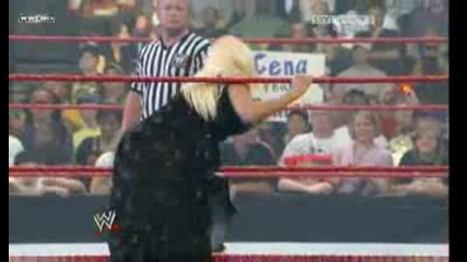 Raw 01.06.09 - Kelly Kelly and Mickie James vs. Beth Phoenix and Maryse ( Rosa Mendes)