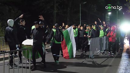 Фенове на Лудогорец с шествие за мача със Звезда