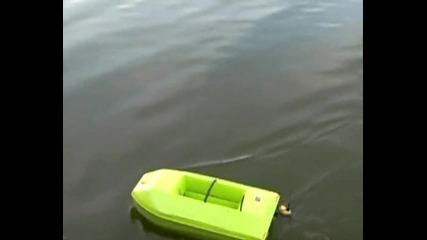 лодка за захранка