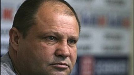 Манев пропуска Страджата, Лесов доволен от българите до момента