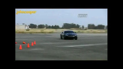 Aston Martin Dbs vs Bentley Supersports