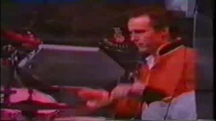  Out In The Fields (live) 
