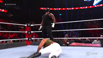 Omos vs. Commander Azeez: Raw, March 14, 2022