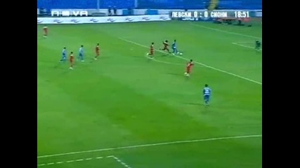 Емил Ангелов вкарва на Сиони в 19 минута на мача