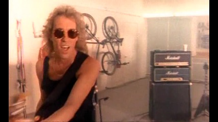 Scorpions - Tease Me, Please Me [ Високо Качество ]