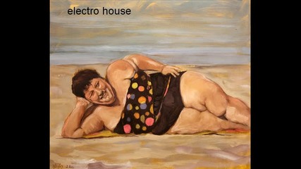 E L E C T R O H O U S E 