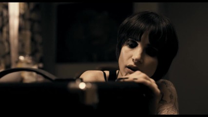 Mama (2013)