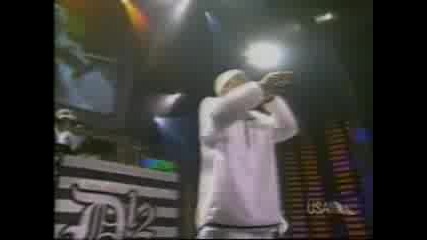 Eminem - The Way I Am (live Farmclub) 2002