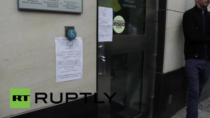 Ukraine: Kiev protesters chant "Yankees go home" outside US embassy
