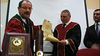СНИМКИ: Христо Стоичков стана „Доктор хонорис кауза” на Пловдивския университет