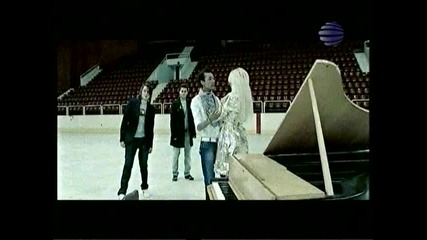 Цветелина Янева И Група 032 - Три Минути (официален видеоклип) 
