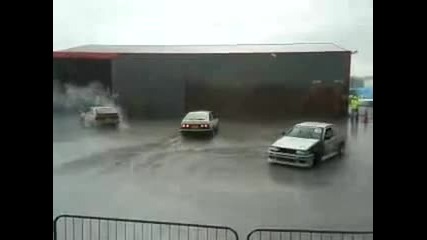 Танцът На Колите
