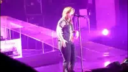 Kelly Clarkson Ready Live Lincoln, Nebraska October 2009 