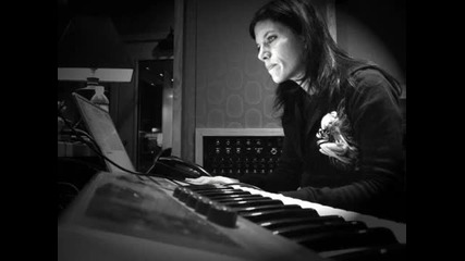 Skillet - Faling Inside The Black Piano