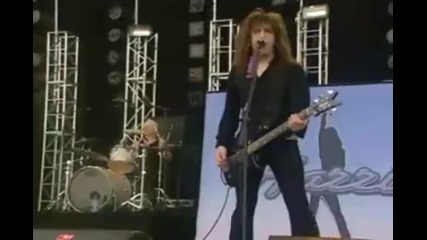 The Ultimate Top 10 Hottest Women in Metal List (vids included!!!)