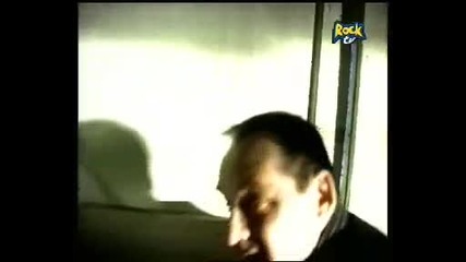 Alter Bridge - Broken Wings 