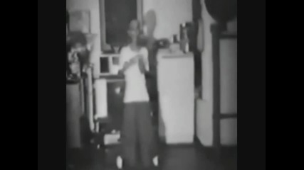 Bruce Lee & Yip Man (his Master) - Training and Film clips 
