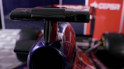 Представянето на Scuderia Toro Rosso - Str7 2012 г. [hd]