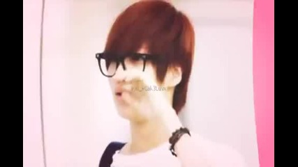 Shinee ll all the right moves