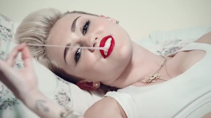 • Н О В О • Miley Cyrus - We Can't Stop [director's cut ] (официално видео) 2o13 H D