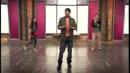 Урок на танца от Shake It Up - Hold up wait a minute