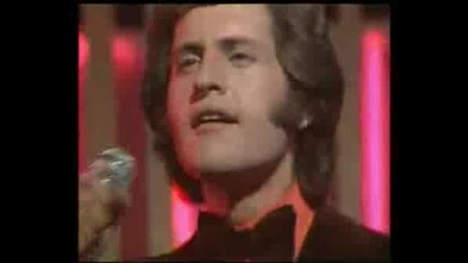 Joe Dassin Salut Les Amoureux