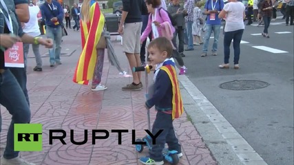 Spain: Thousands rally for Catalan independence in Barcelona