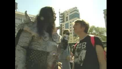 Lordi интервюират случайни хора