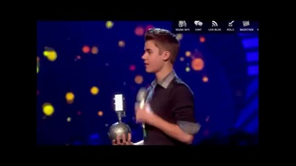 Джъстин печели награда за най-добър мъж изпълнител - 2011