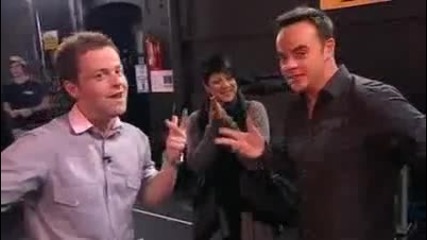 Само как танцува !! wow