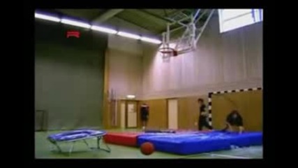 Смешни, тъпи и болезнени инциденти 1!