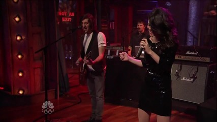 Превод!!! Selena Gomez - Naturally - 02.12.10 (late Night With Jimmy Fallon)