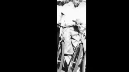 Larry Lurex Freddie Mercury - Goin Back