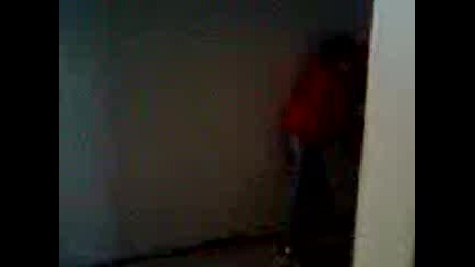 Видео038.3gp