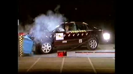 Volvo S40 2004 Crash Test