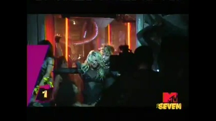 Превю: Britney Spears - I Am The Femme Fatale 