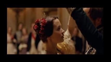 Младата Виктория Official Trailer