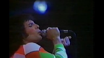 Queen - Doin All Right ( Earls Court 77) 