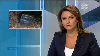 Камион увисна над река Поройна