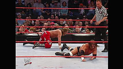 Triple H vs. Shawn Michaels – World Heavyweight Title Match: WWE Taboo Tuesday 2004 (Full Match)