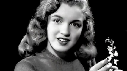 What S She Really Like - Elvis Presley