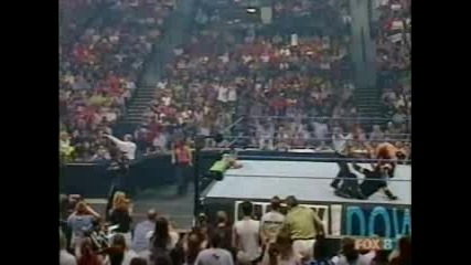 W W F Smackdown.07.26.2001 Хардитата с/у Били Кидман и Урагана Хелмс 