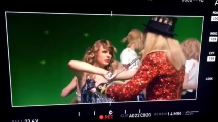 Taylor Swift - Look What You Made Me Do - Behind The Scenes