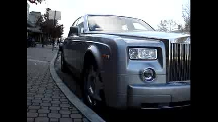 Silver Rolls Royce Phantom