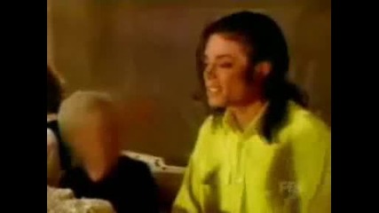 Michael Jacksons Food Fight... D