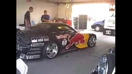 Red Bull е дал крилe на тази кола 