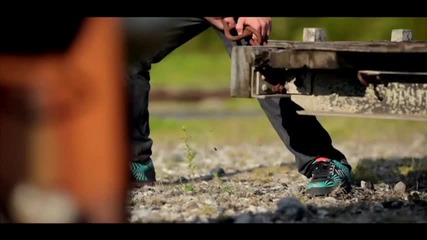 Danny Macaskill - Industrial stunt Revolutions