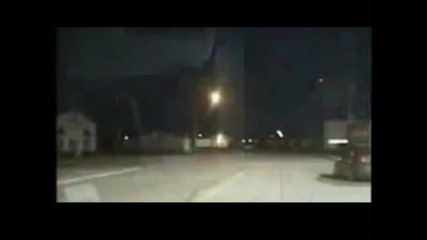 Полицеиска камера заснема метеорит..